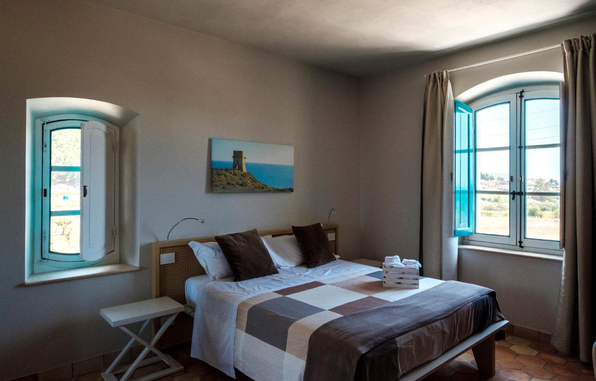 B&B Fermata 106 Da Carolina ซิคูเลียนา มารินา ภายนอก รูปภาพ