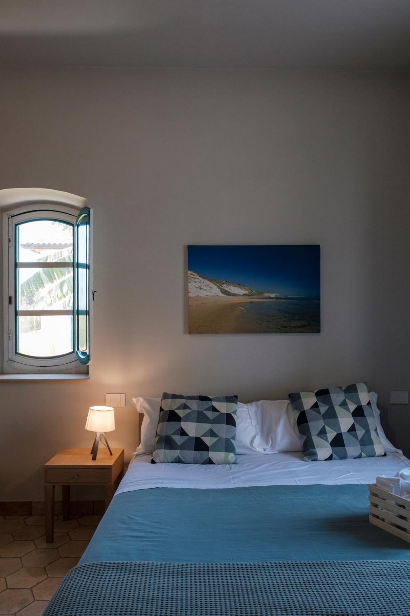 B&B Fermata 106 Da Carolina ซิคูเลียนา มารินา ภายนอก รูปภาพ